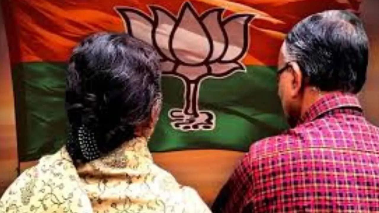 BJP Names RG Kar Victim’s Mother Ratna Debnath as Candidate for Panihati Assembly Seat