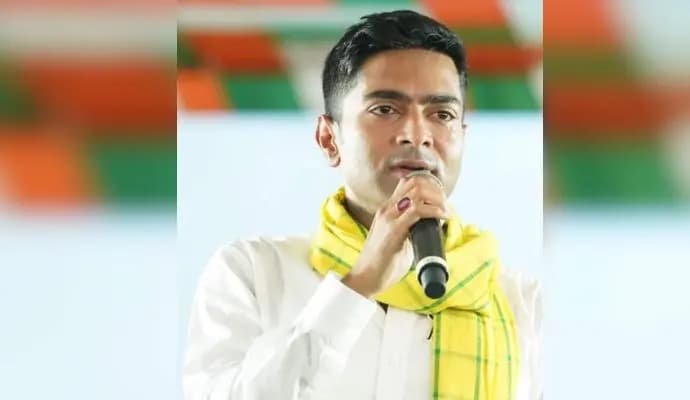 Abhishek Banerjee attacks hiran Chatterjee from ghatal public meeting