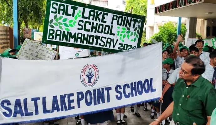 rally organised by saltlake point school
