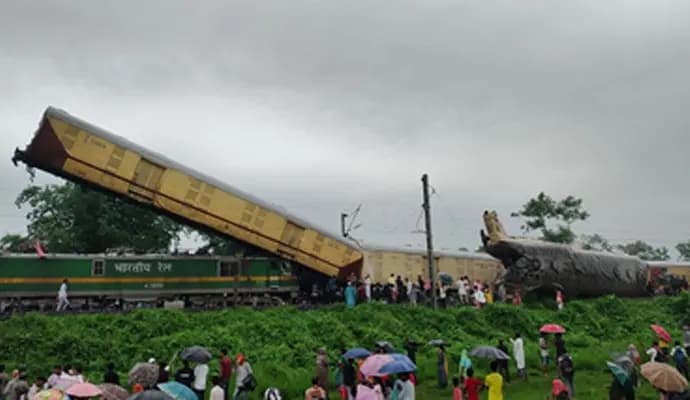 kanchanjunga express accident issue
