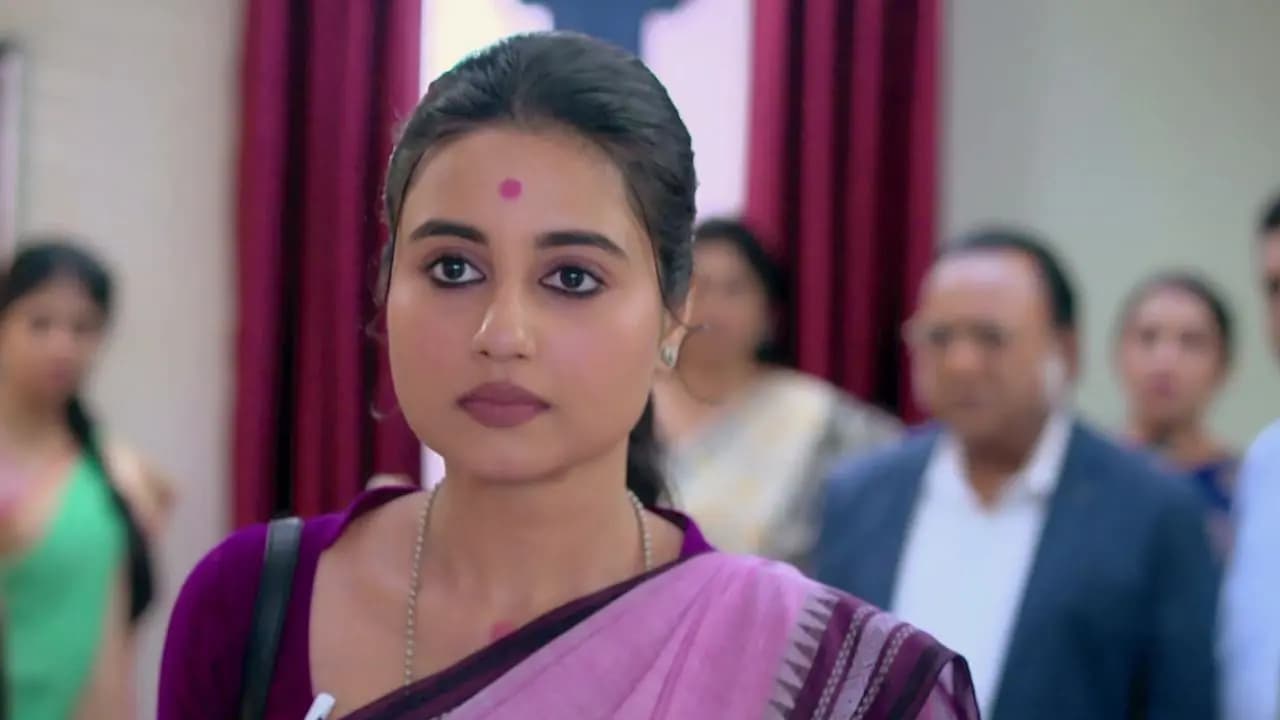 Swastika Dutta shares a cryptic post from the set of professor bidya banerjee