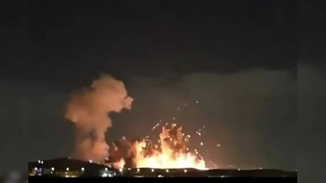 US Drops 900-kg Bunker Buster Bomb On Iran's Isfahan