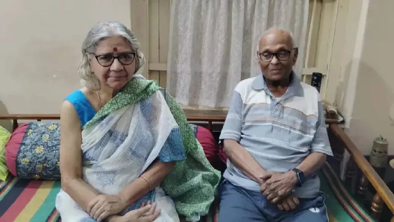 Nandalal Basu Family