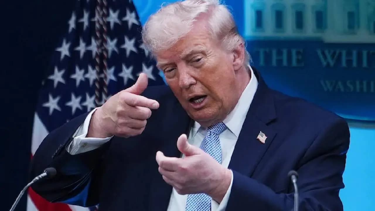 435 Million Dollar: Iran Estimated Per-Day Loss Due To US Hormuz Blockade