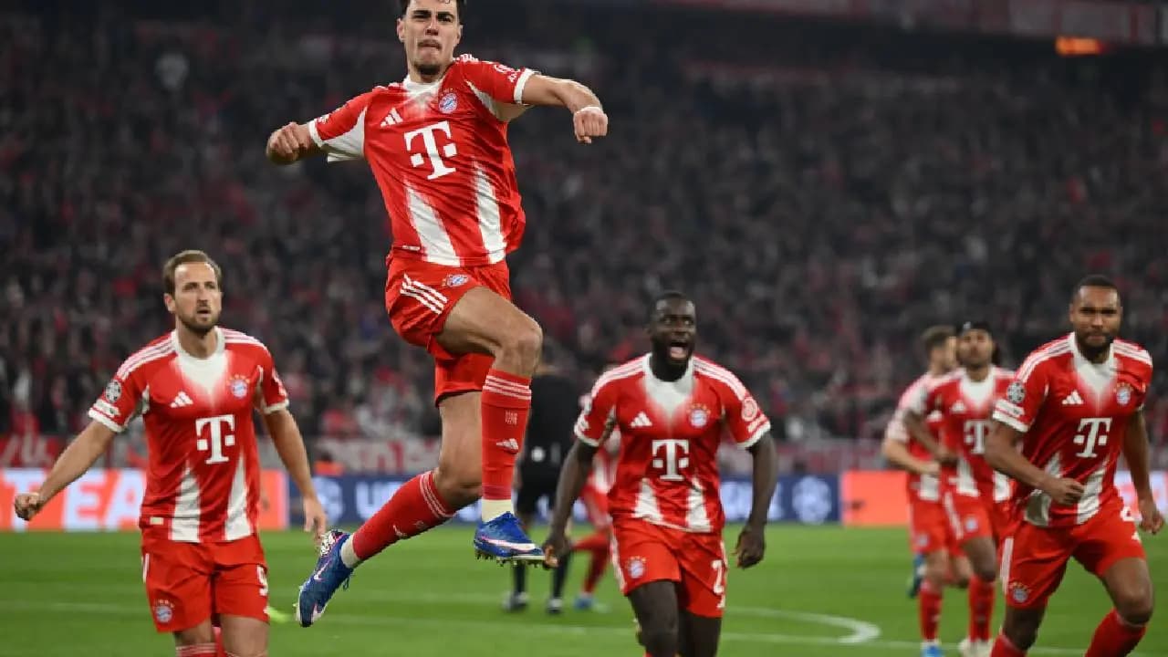 Bayern Munchen reached semifinals of Champions league