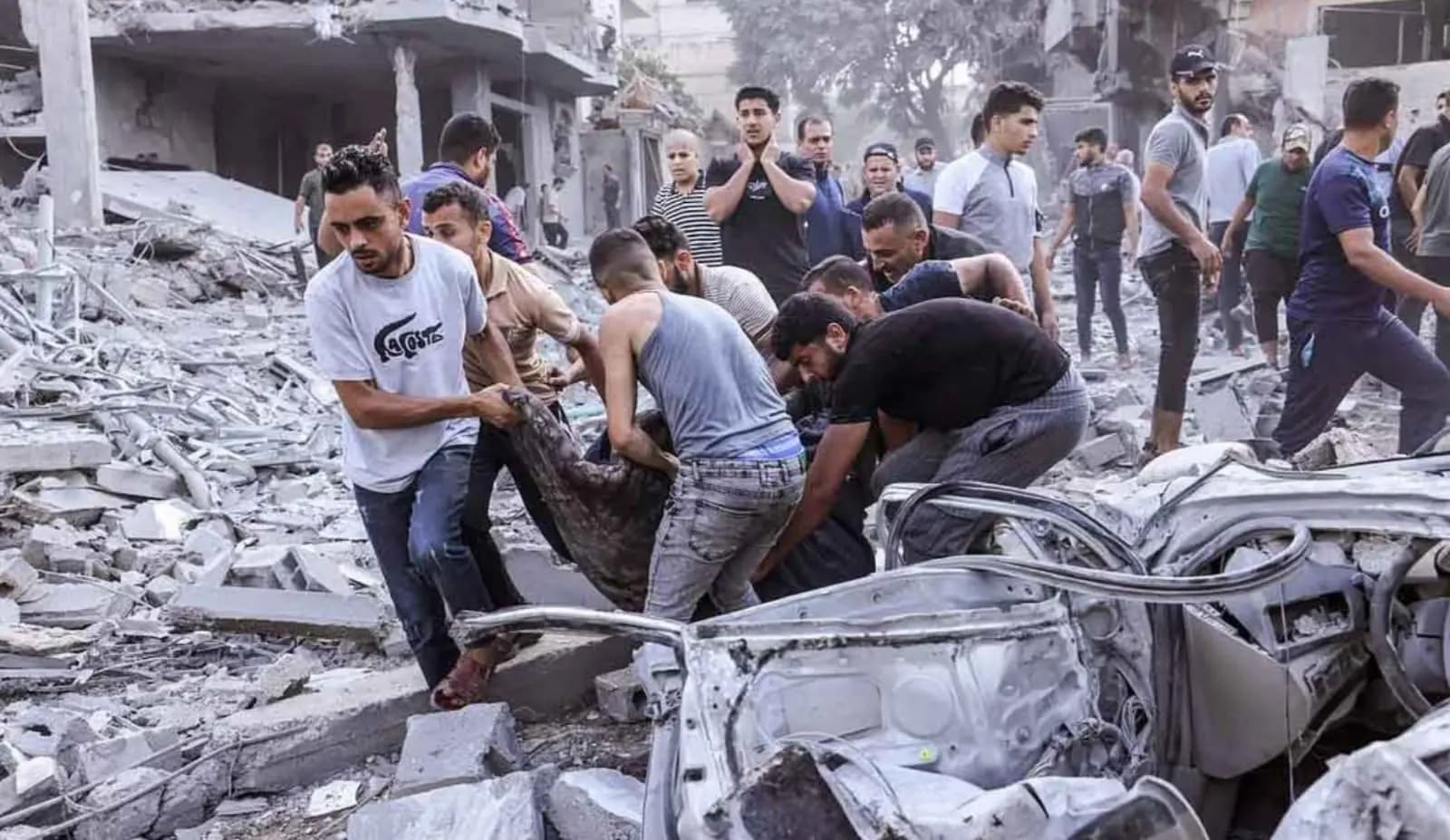 israel attack oz gaza school, 20 dead
