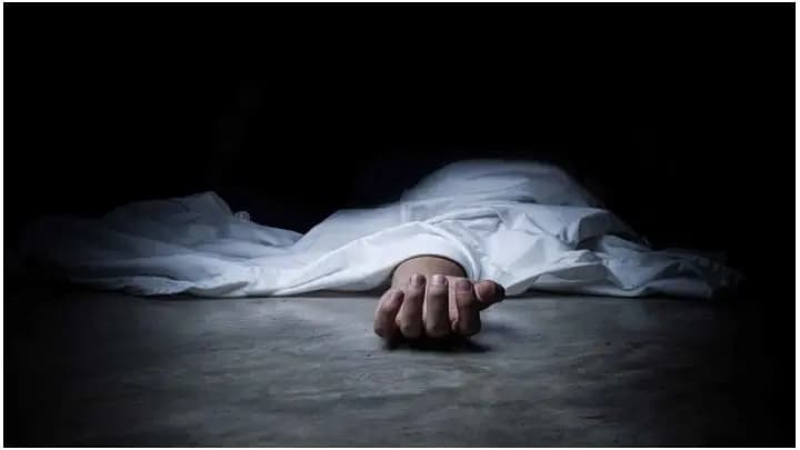 police constable mysterious death at kolkata