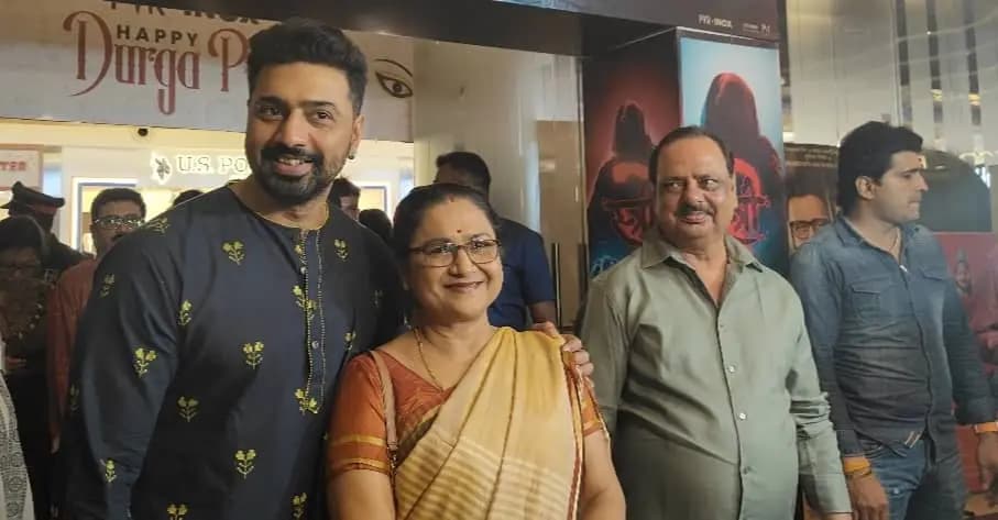 Details of Dev and Rukmini Maitra starrer movie Tekka Premier