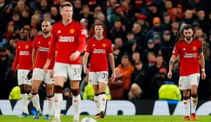 no manu in champions league