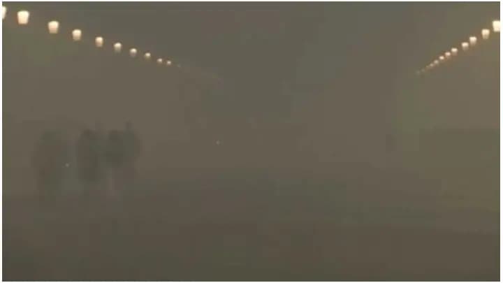 Flights, Several Trains Delayed As Fog Blankets Delhi