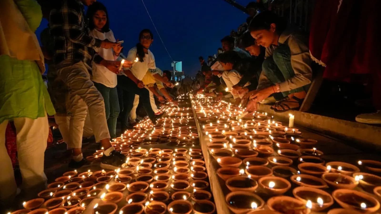 Ayodhya Pics Posted By PM Modi On Diwali