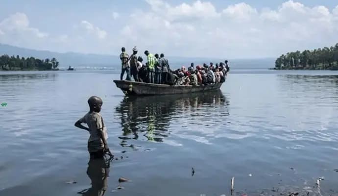 over 80 killed in boat accident in western congo