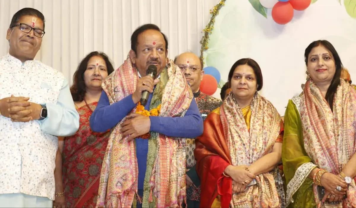 BJP Leader Harsh Vardhan Quits Politics