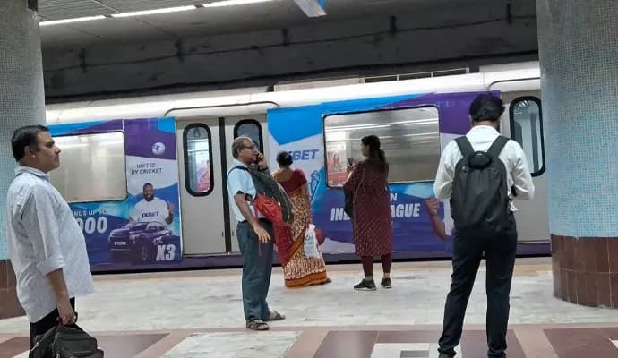 metro service disruption on tuesday morning