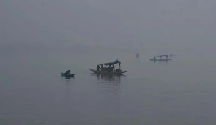 Srinagar shivers at minus 5.3 degrees