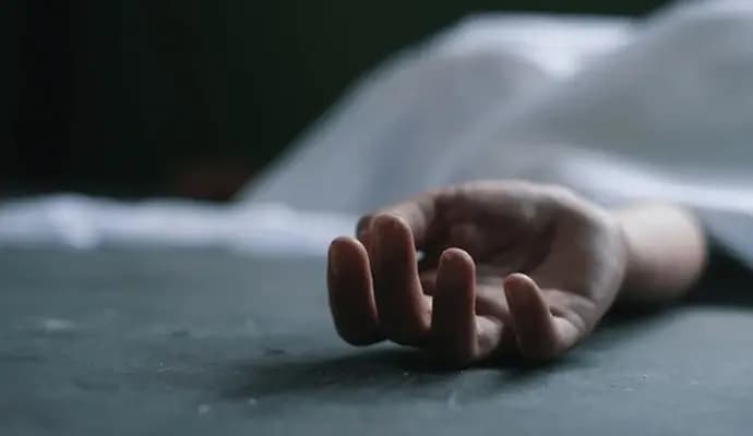 neighbour was accused to killed one person in gardenreach