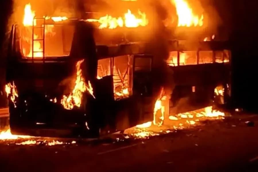 Bus caught fire in kharagpur