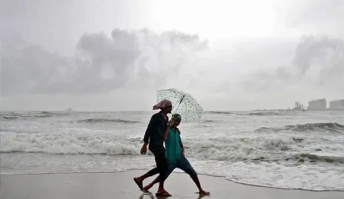 Monsoon Sets In Over Kerala, Likely To Reach Delhi In A Month