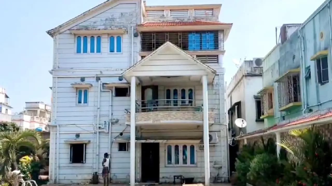 Police arrived at TMC MLAS house here reason