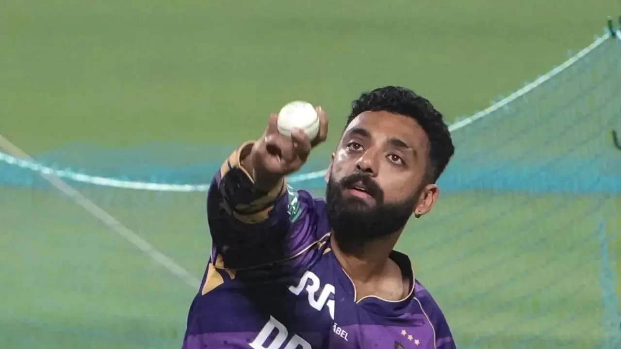 IPL 2026:BCCI unhappy with KKR management playing Varun Chakaravarthy despite hairline fracture