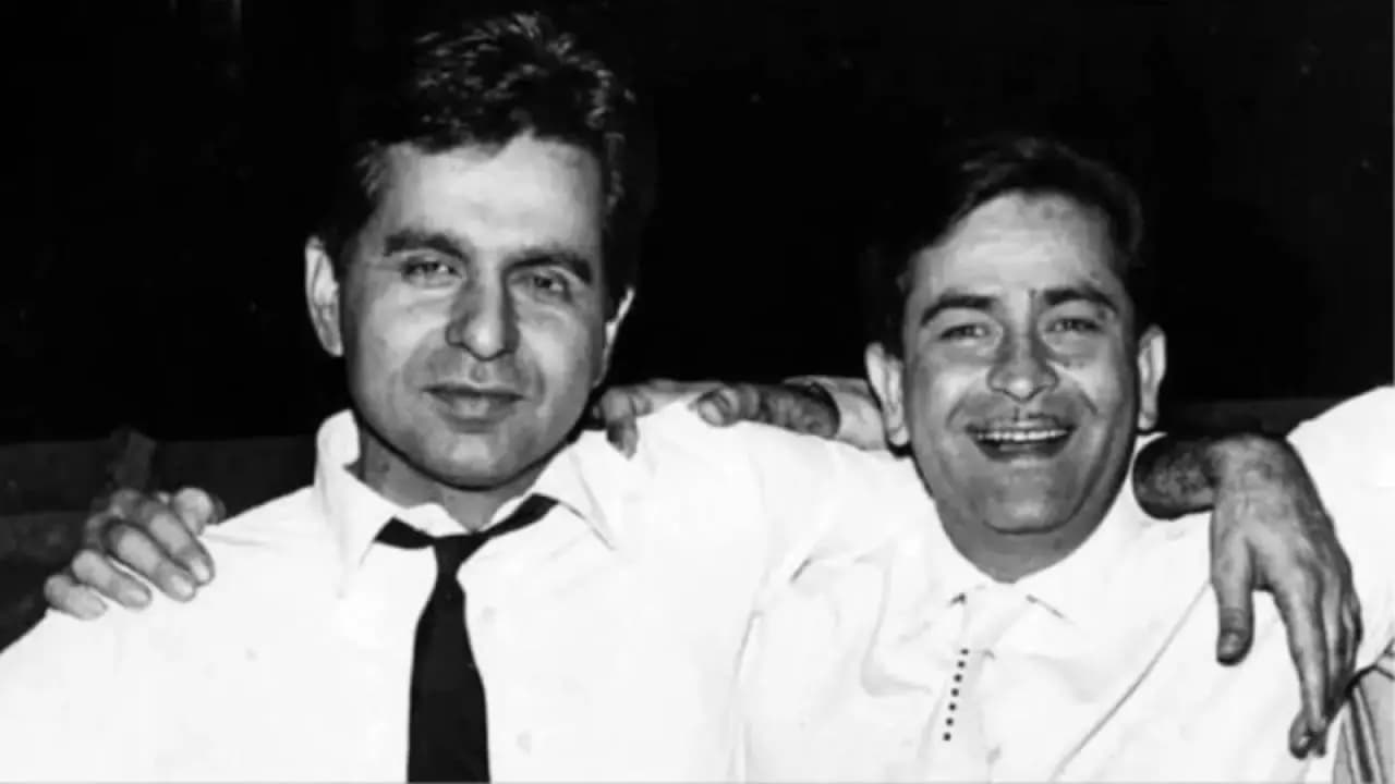 Latest Entertainment News: Earthquake and Rains Leave Raj Kapoor and Dilip Kumar s Peshawar Homes in Ruins