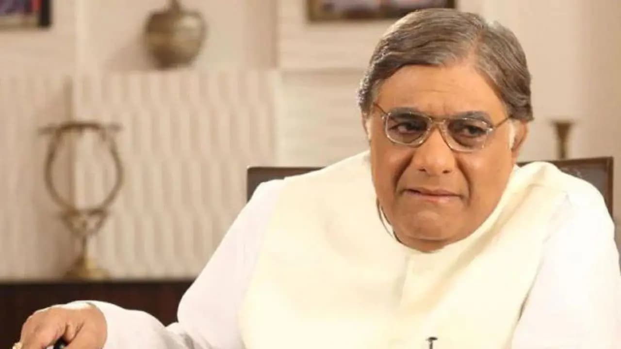 Veteran actor aanjjan srivastav faces a severe accident here is what her daughter said