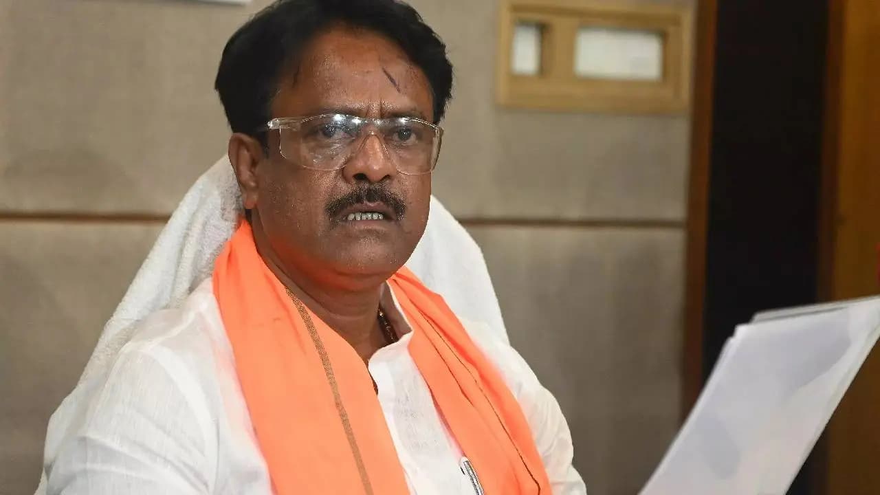 More counters have to be opened for Annapurna Yojona instructs food minister Ashok Kirtania