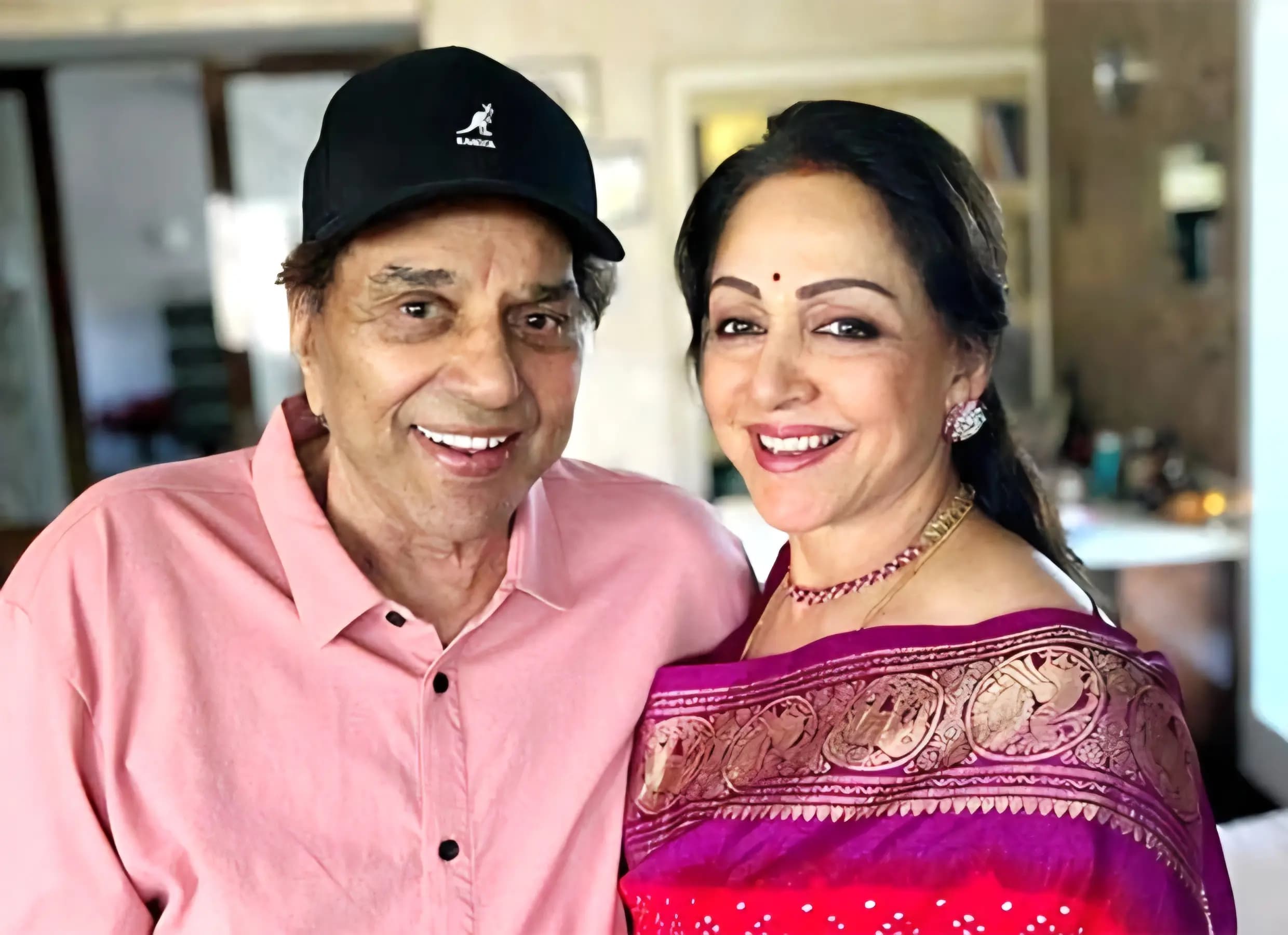 Latest Entertainment News: Hema Malini In Delhi To Receive Late Dharmendra Posthumous Padma Vibhushan