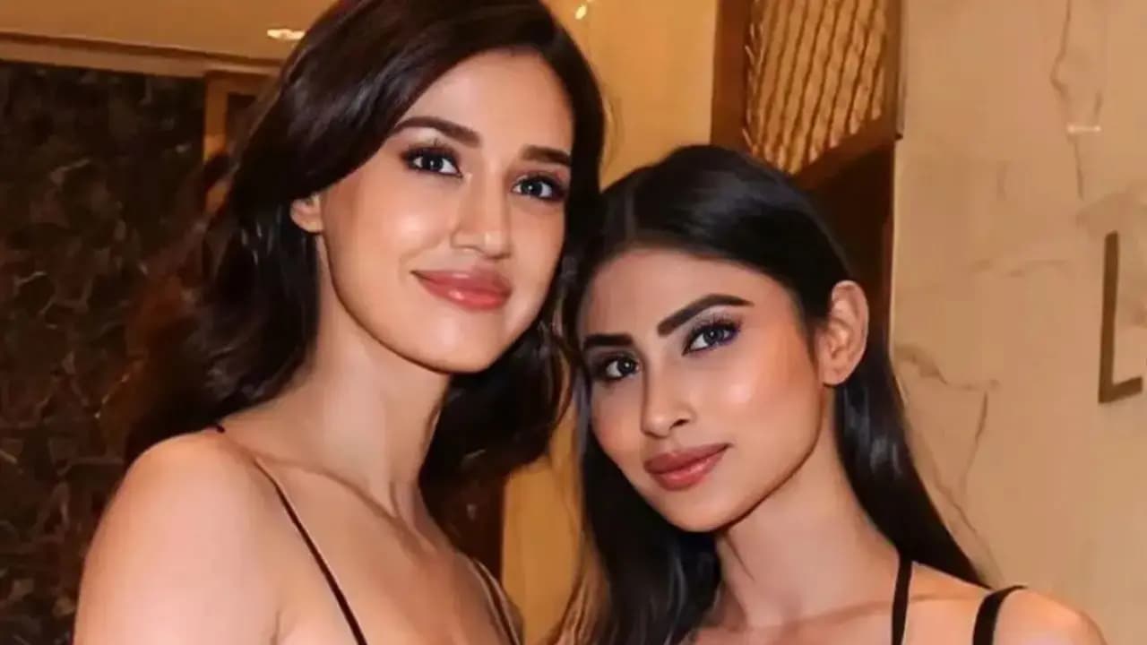 Mouni Roy writes a post for disha patani calls her little sister later deletes it