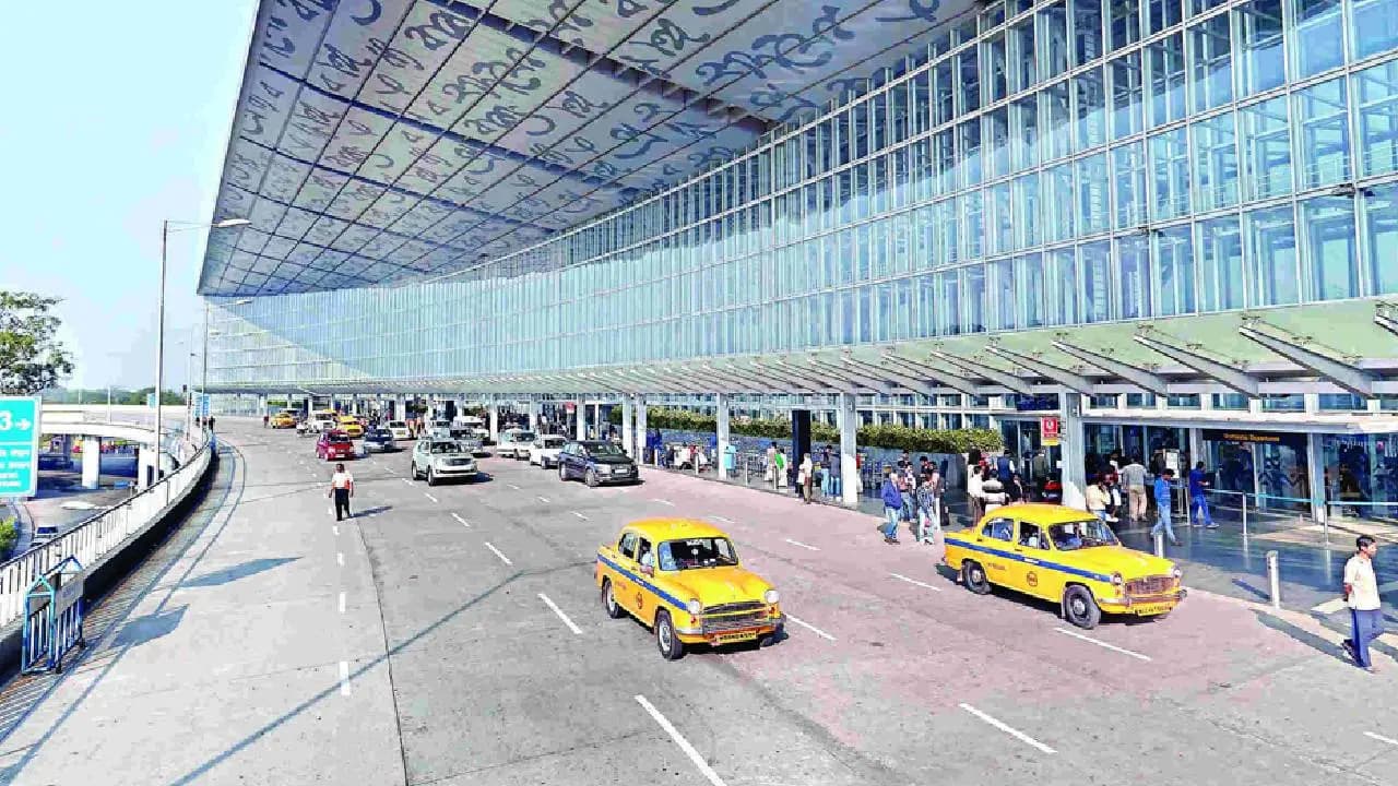 Horrific Accident at Kolkata Airport
