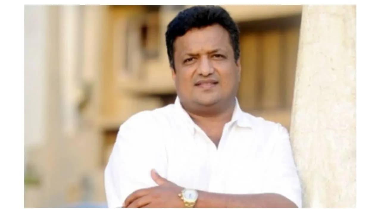 Director Sanjay Gupta Shocked To See Underage Kids Packed In Theatres For A Rated movie Obsession