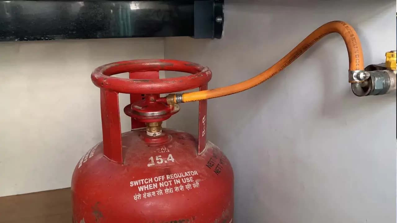 Cooking Gas Cylinder Pipes Orange