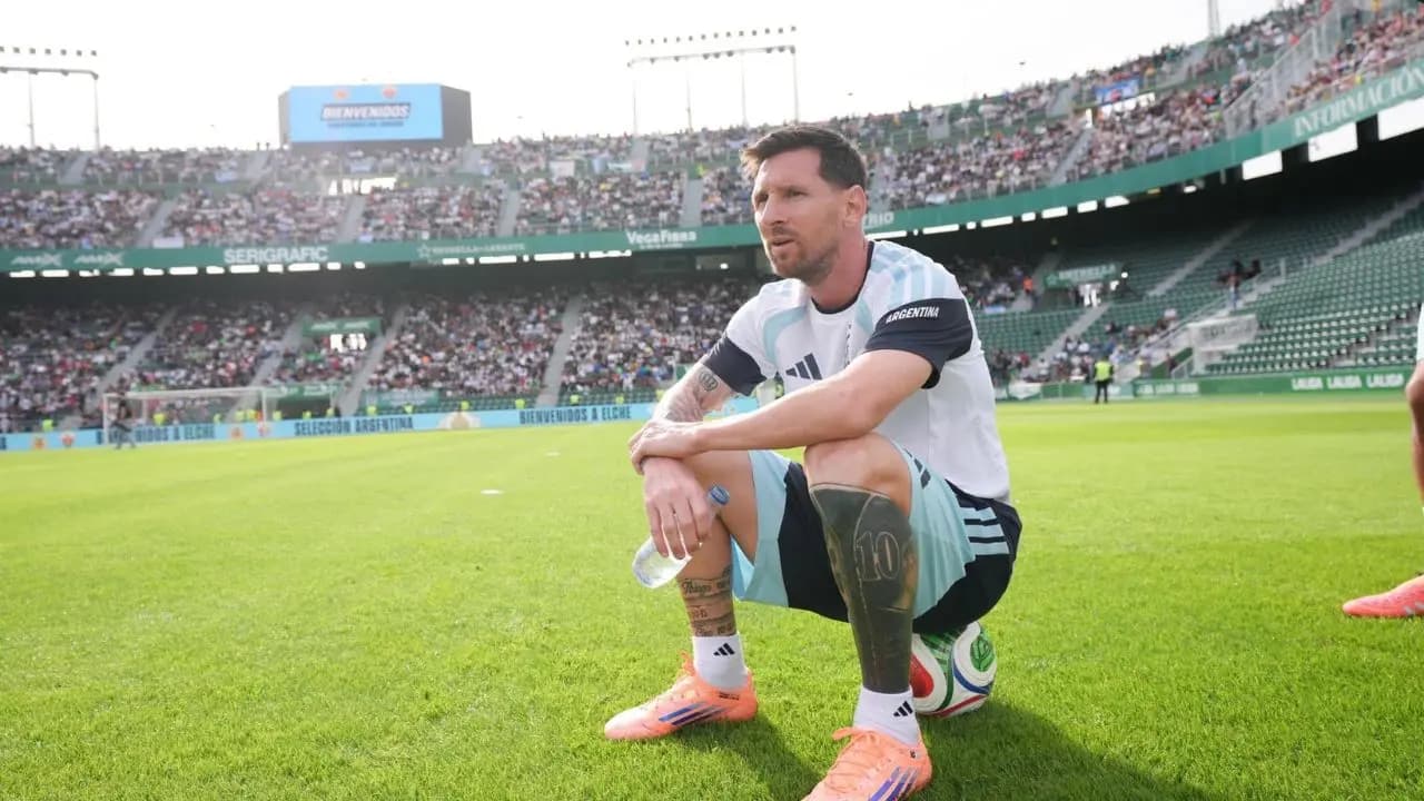 World Cup 2026:Lionel Messi made a cheeky comment while posing during Argentina's pre FIFA World Cup 2026 photoshoot