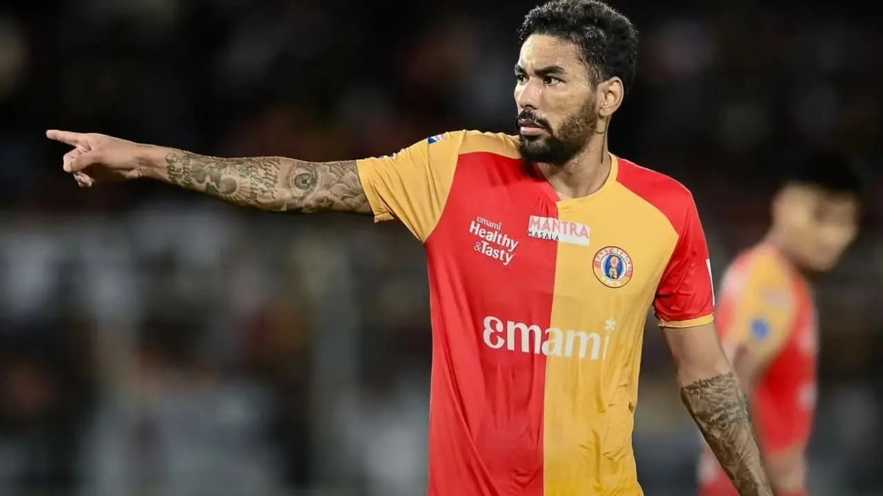 Huge Transfer Twist Mohun Bagan Score Against East Bengal Before the Derby Miguel Slips Out of Red and Gold Hands