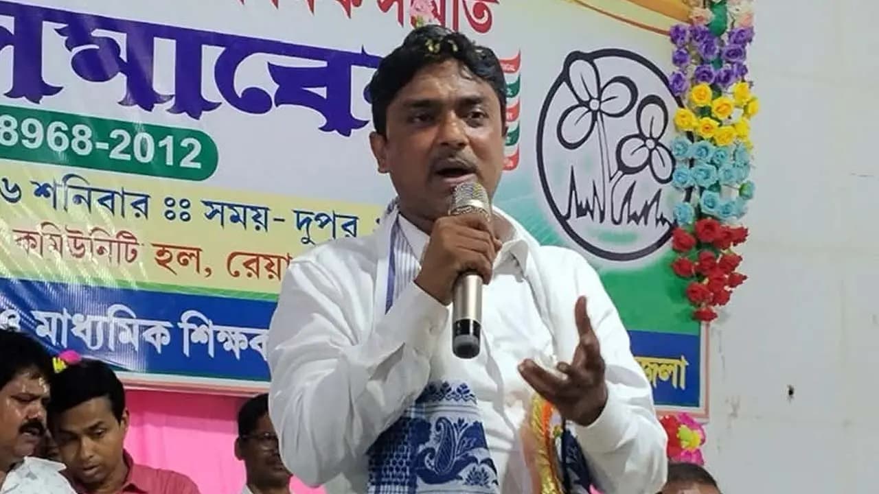Moidul Islam leader of the TMC teachers organization detained