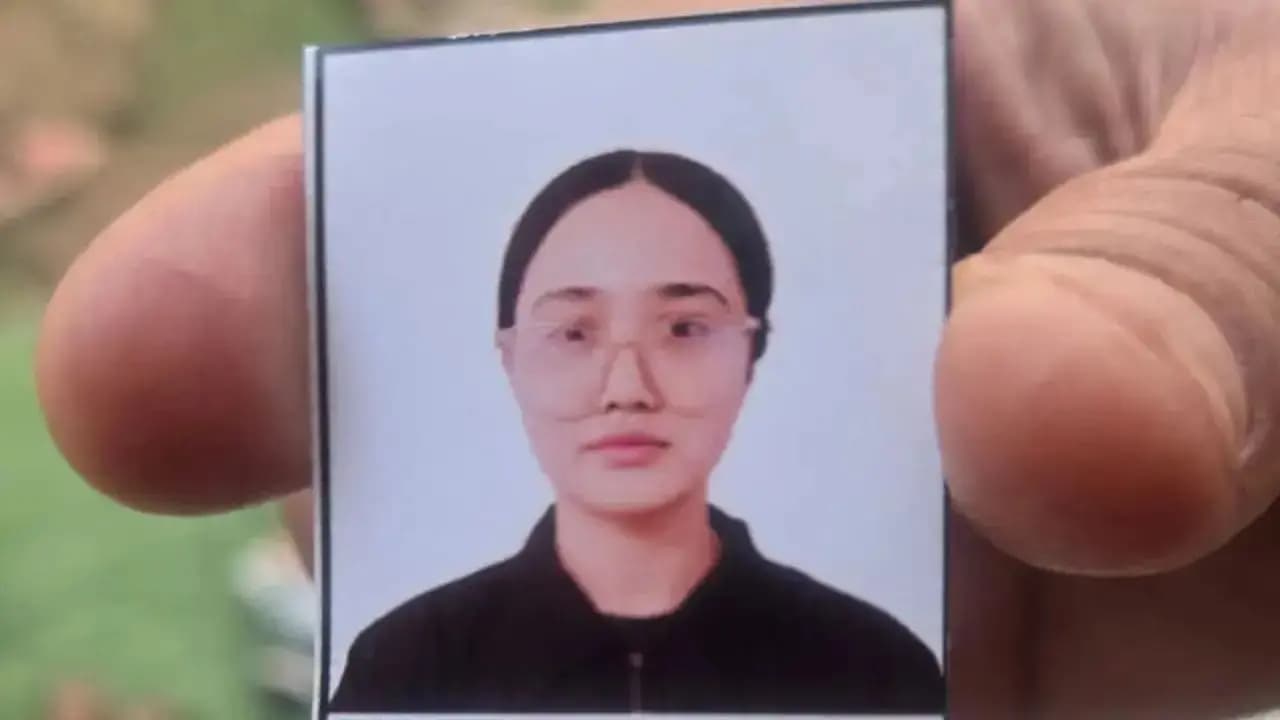 NEET Aspirant Death: NEET aspirant Riya Kumari Thapa takes her life In Dehradun Leaves Heartbreaking Note for parents