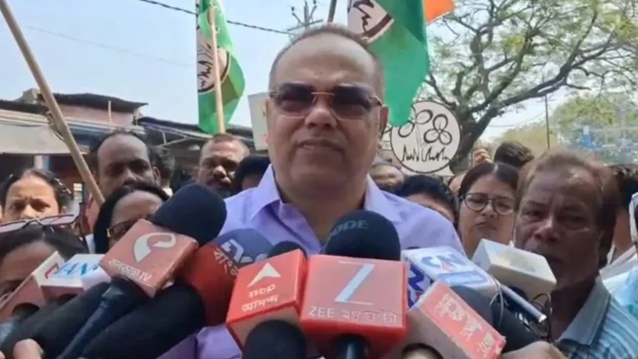 Murshidabad civic body chairman resigns from post