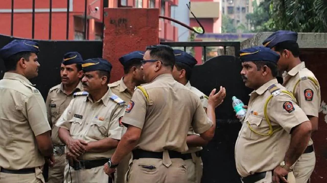Newly married woman kills herself 47 days after marriage due to dowry harassment in Maharashtra