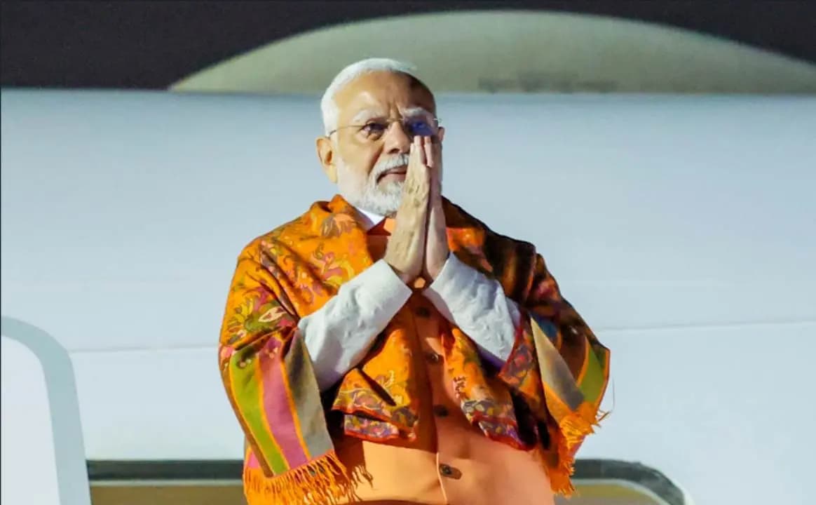 west bengal divas Narendra Modi announced via a tweet that he is visiting Tarakeswar in Bengal