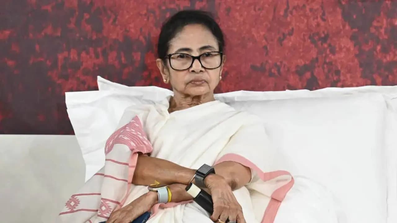 10 Rebel TMC MLA asked Bidhannagar Police to freeze three bank accounts