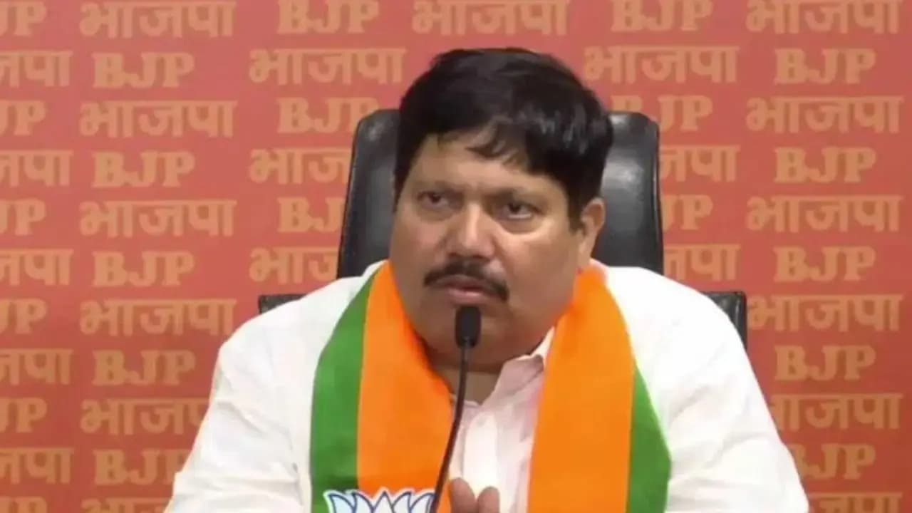 Transport minister arjun singh big announcement on toto rickshaw