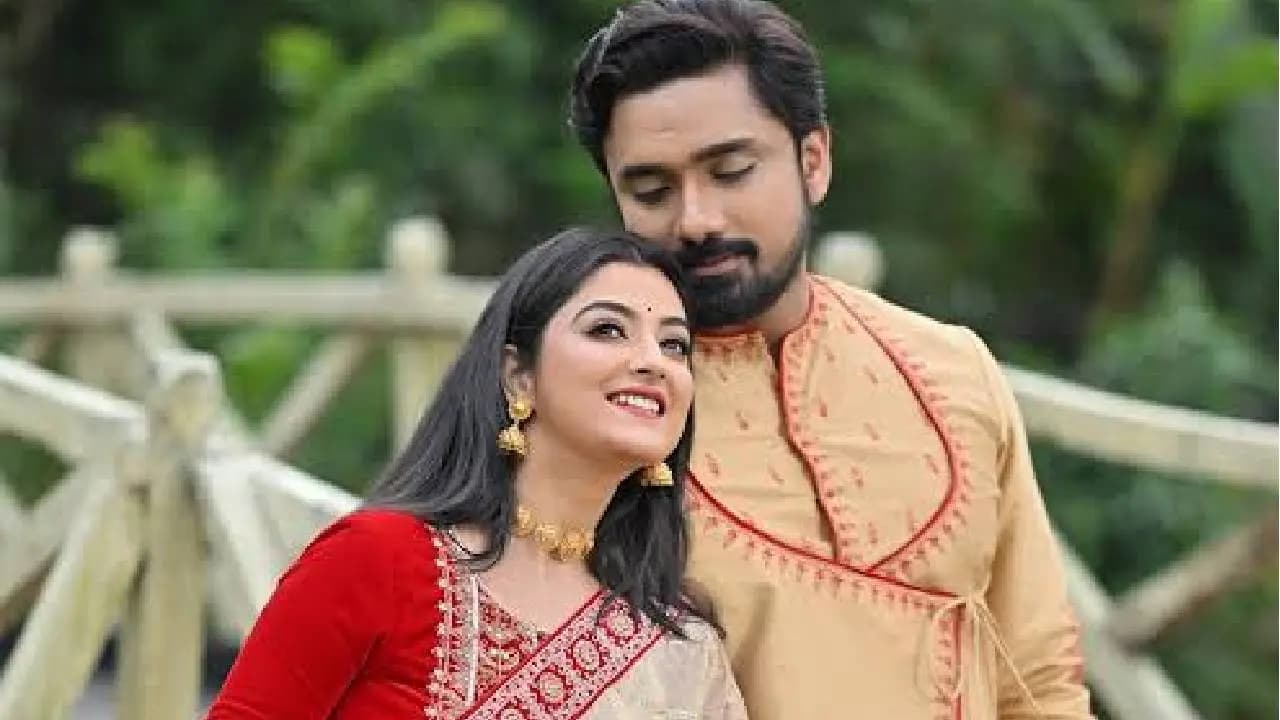 Rubel Das and Sweta Bhattacharya pairing up for a new Serial of Zee Bangla