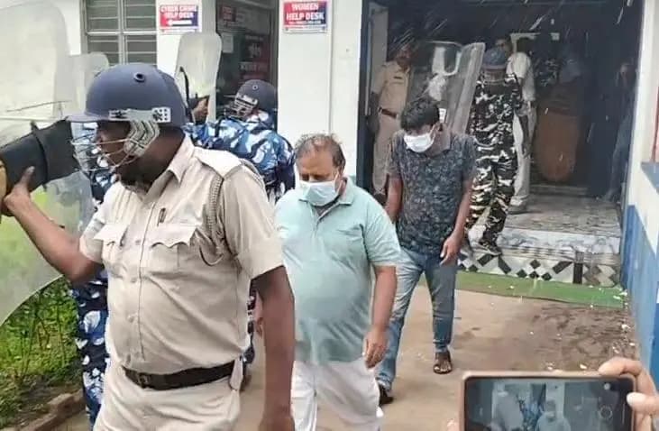 Relief Material Theft Case: Arambagh TMC Chief Arrested in Karnataka