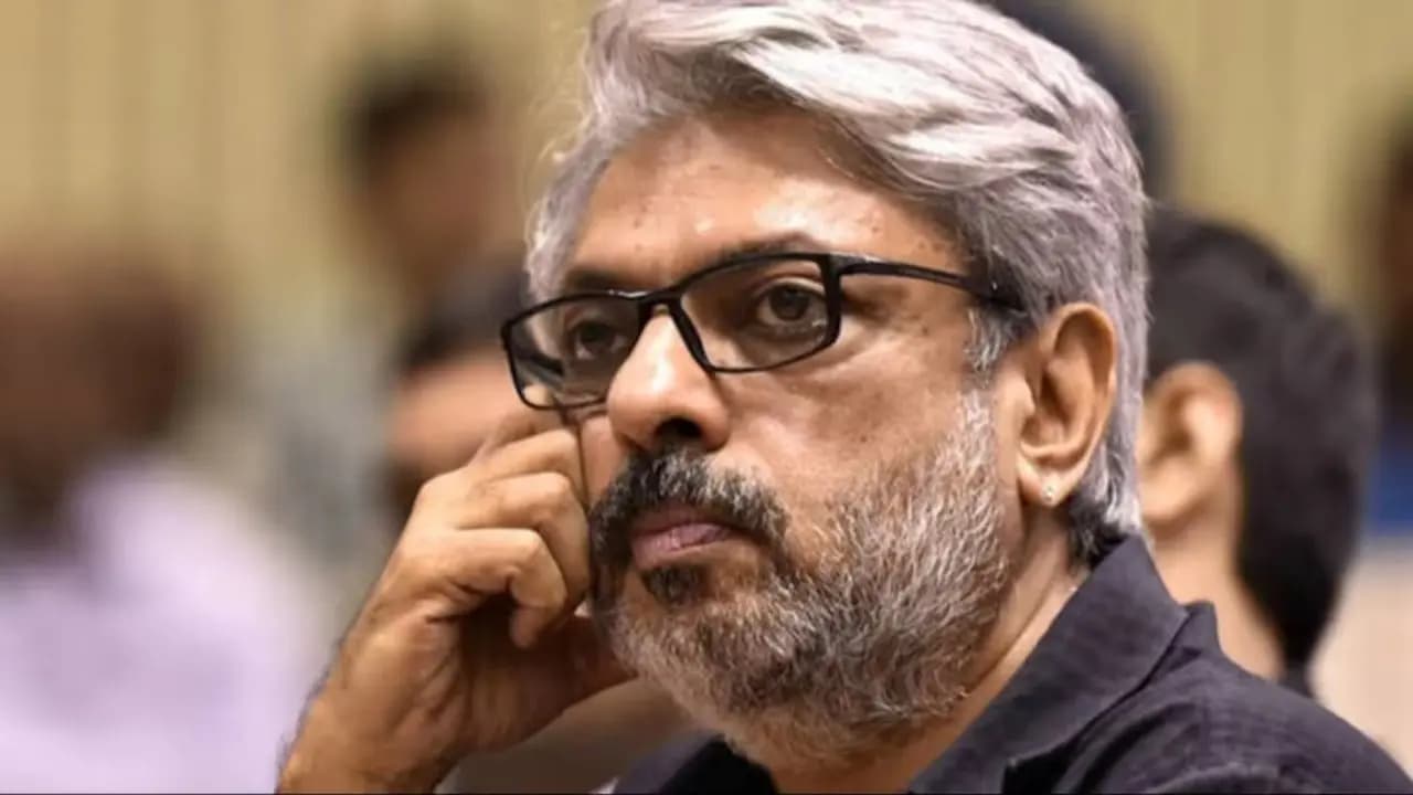 Sanjay Leela Bhansali s Love & War Set Accident: FIR Demanded After Crew Member s Death