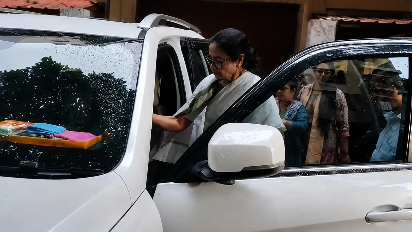 Mamata Banerjee big update: Suddenly leaving the house where did Mamata go sparked speculations