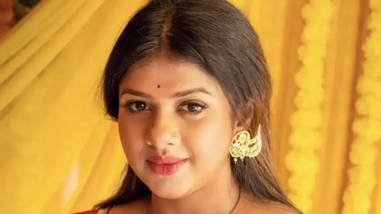 Susmita Roy once talked about her pregnancy in a podcast canvase taroka