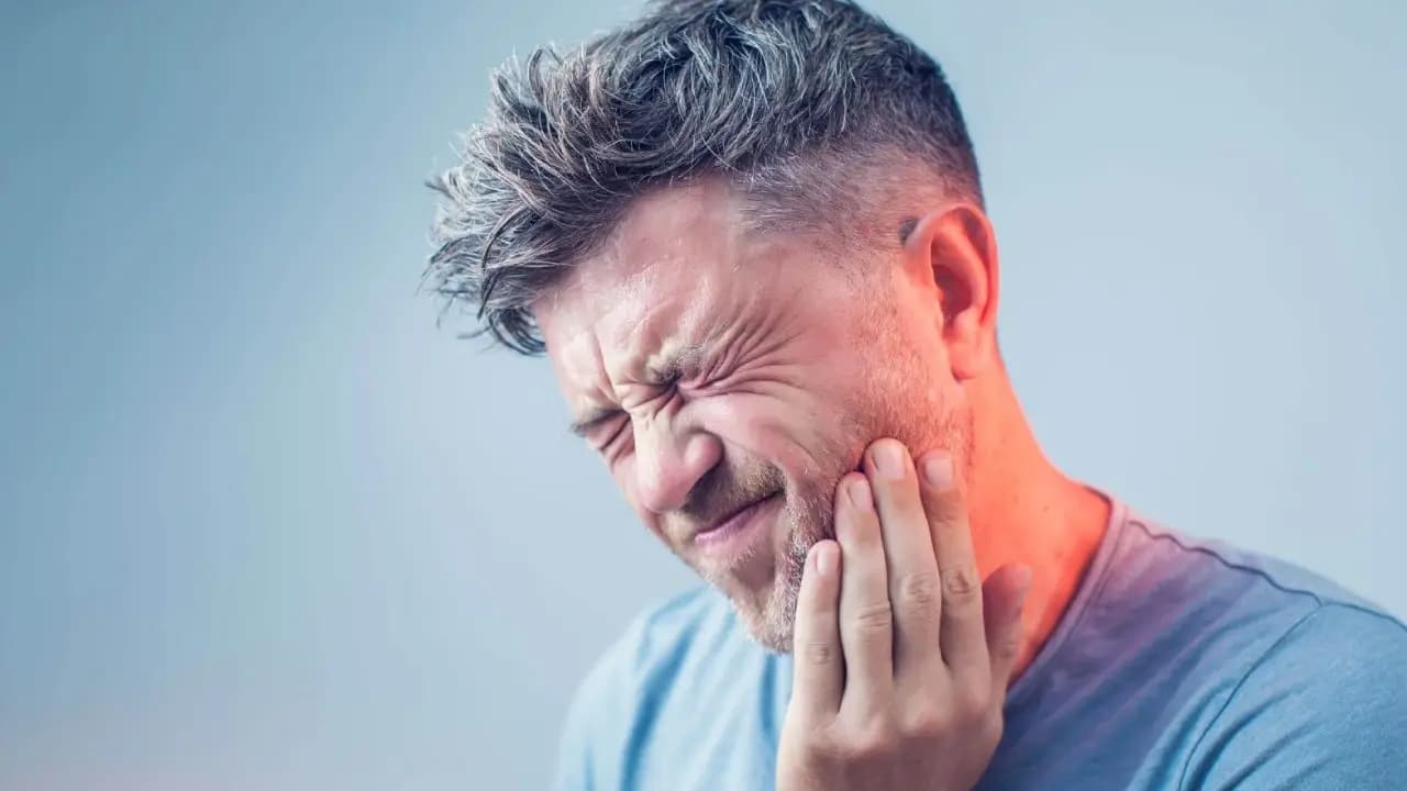 Patient Suffers Extreme Medical Negligence at Dental Clinic: 12 Teeth Extracted for Single Tooth Pain