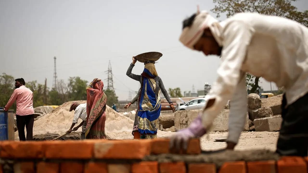 Heat related income loss: International agency Report indicates Heat related income loss may deepen Indias cost of living stress
