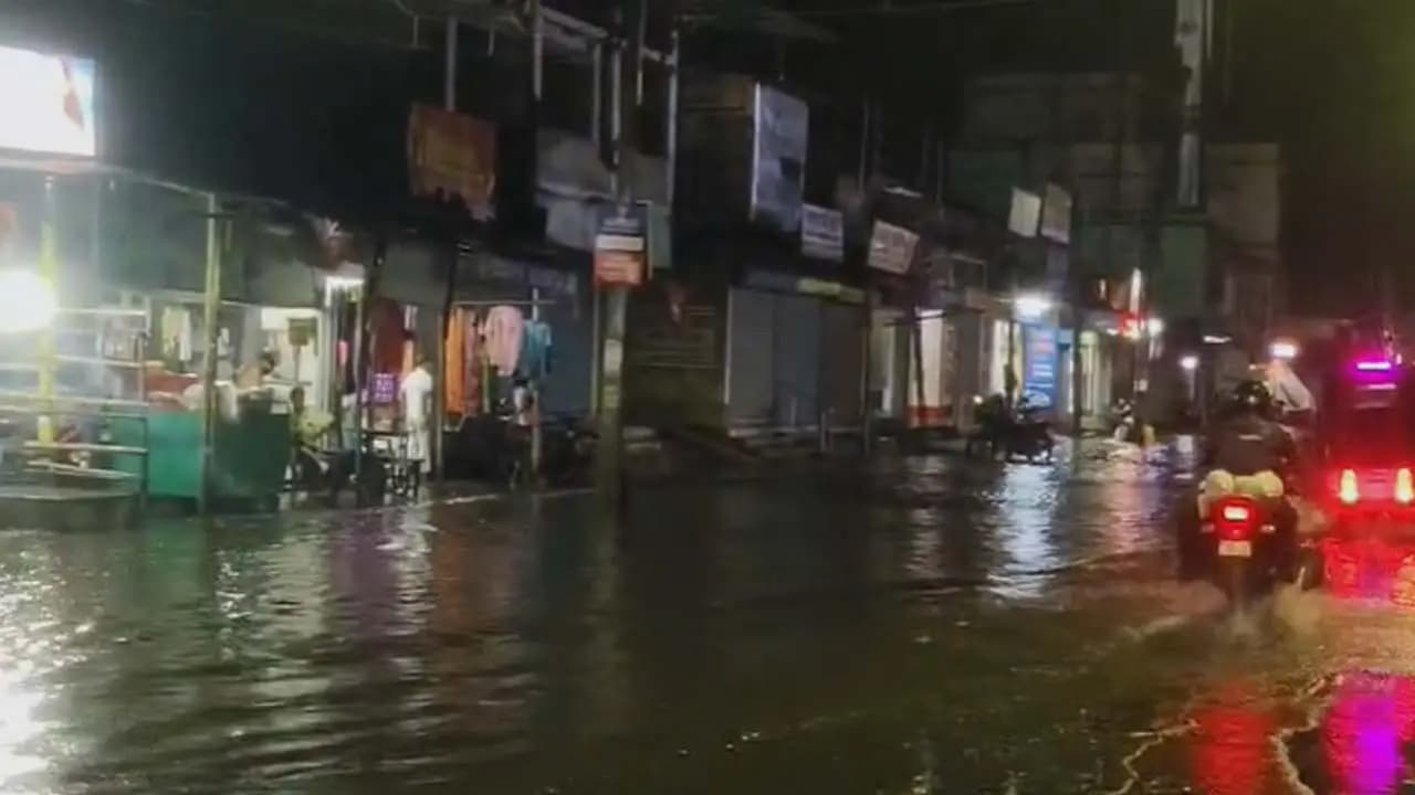 Dooars waterlogged due to incessant rain Malbazar and Dhupguri in disarray over poor drainage