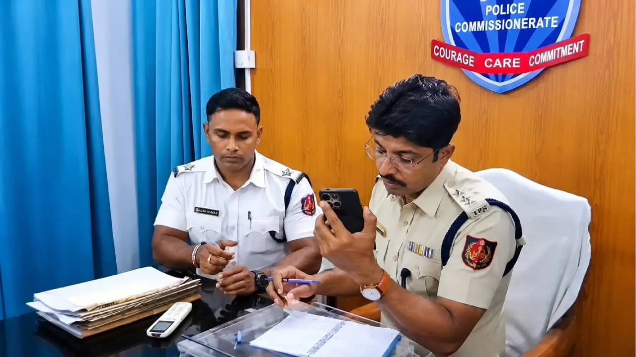 Siliguri Police's Tourist Helpline Rescues Tourist From Fake Travel Scam